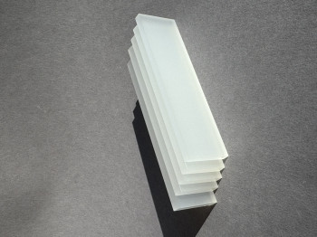 Acrylklötzchen MINI satiniert 22x4x80 mm, 5 Stück